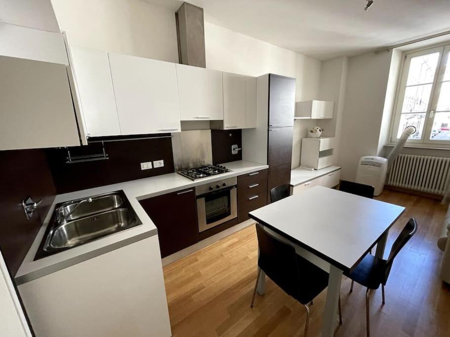 Apartamento Via Milano Trieste Exterior foto