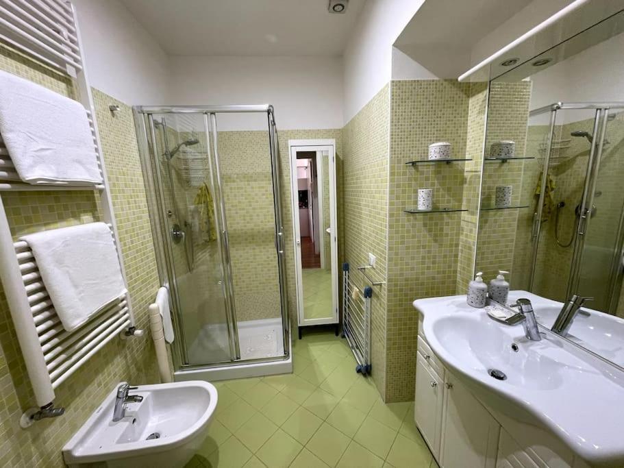 Apartamento Via Milano Trieste Exterior foto